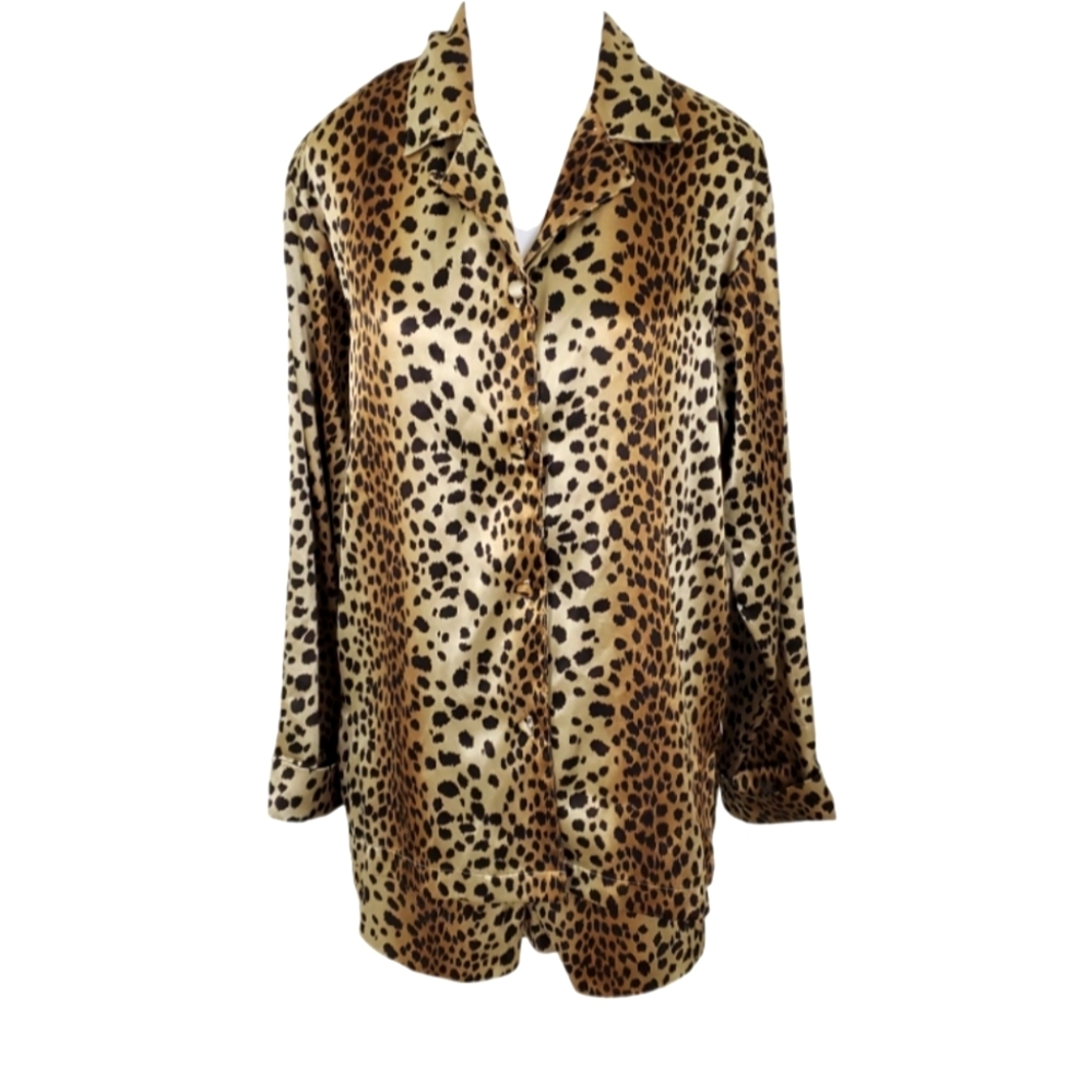 Victoria Secret long sleeve with shorts Satin cheetah set. Size S